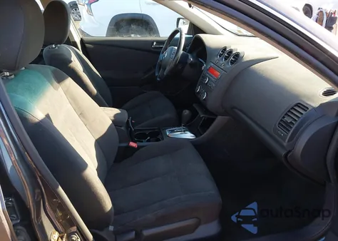 2010 Nissan Altima 2.5 S из США, поврежденный, VIN 1N4AL2AP4AN490455